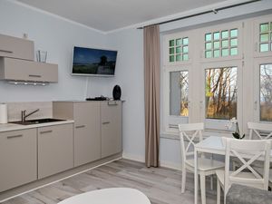 23660821-Ferienwohnung-4-Ostseebad Kühlungsborn-300x225-2