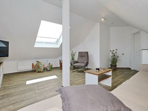 23660892-Ferienwohnung-6-Ostseebad Kühlungsborn-300x225-3