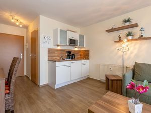 19063215-Ferienwohnung-3-Ostseebad Kühlungsborn-300x225-4