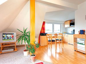 23971590-Ferienwohnung-2-Ostseebad Kühlungsborn-300x225-3