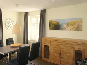 24025488-Ferienwohnung-4-Ostseebad Kühlungsborn-300x225-1