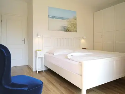 Schlafzimmer mit Doppelbett Schlafzimmer mit Doppelbett