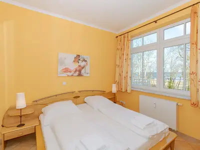 Schlafzimmer mit Doppelbett Schlafzimmer mit Doppelbett