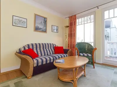 Wohn-Essbereich mit Couch