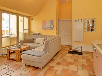 Wohn-Essbereich mit Couch