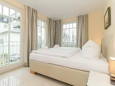 Schlafzimmer mit Doppelbett Schlafzimmer mit Doppelbett