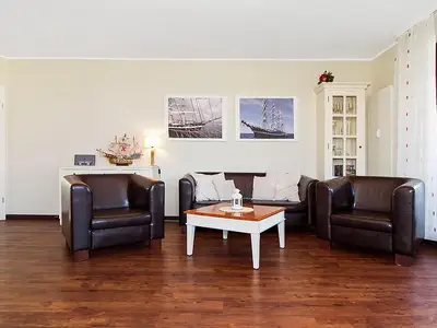 Ferienwohnung für 4 Personen (103 m²) in Ostseebad Kühlungsborn 2/10 Ferienwohnung für 4 Personen (103 m²) in Ostseebad Kühlungsborn 2/10