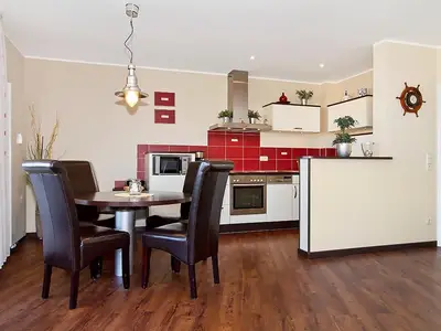 Ferienwohnung für 4 Personen (103 m²) in Ostseebad Kühlungsborn 3/10 Ferienwohnung für 4 Personen (103 m²) in Ostseebad Kühlungsborn 3/10
