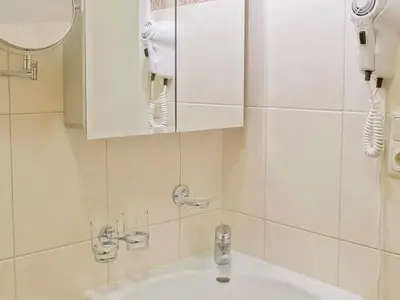 Ferienwohnung für 2 Personen (43 m²) in Ostseebad Kühlungsborn 6/9