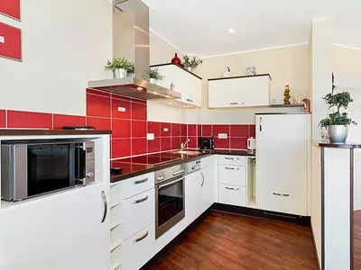 Ferienwohnung für 4 Personen (103 m²) in Ostseebad Kühlungsborn 4/10 Ferienwohnung für 4 Personen (103 m²) in Ostseebad Kühlungsborn 4/10