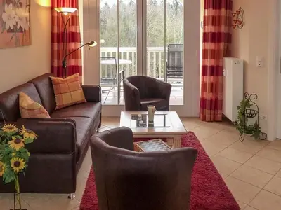 Wohn-Essbereich mit Couch