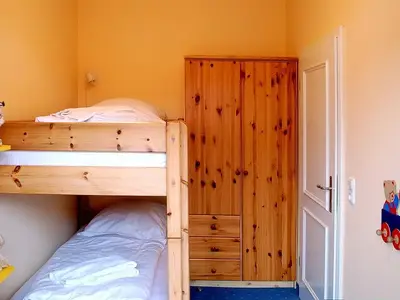 Schlafzimmer mit Etagenbett