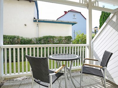 Dachterrasse mit Süd-Ausrichtung und Gartenmöbeln