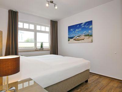 2. Schlafzimmer mit Doppelbett