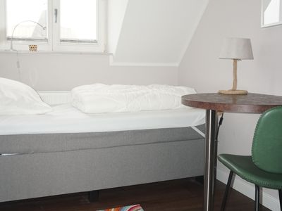 zweites Schlafzimmer mit Einzelbett