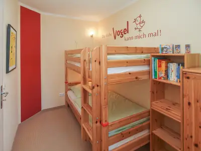 2. Schlafzimmer mit Etagenbett
