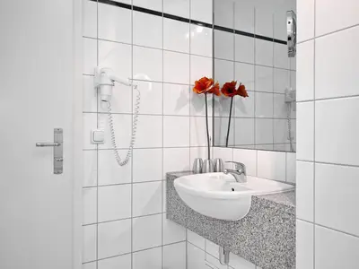 erstes Badezimmer erstes Badezimmer