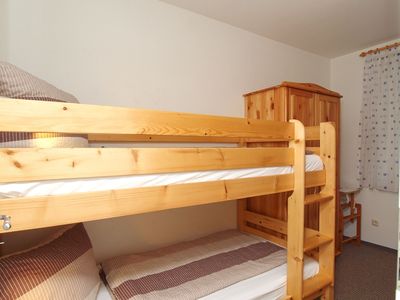 2. Schlafzimmer mit Etagenbett