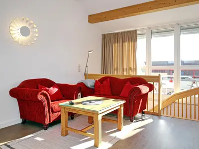Schlafzimmer mit 2-er Sofa und Sessel Schlafzimmer mit 2-er Sofa und Sessel