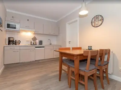 Ferienwohnung für 4 Personen (44 m²) in Ostseebad Kühlungsborn 4/10