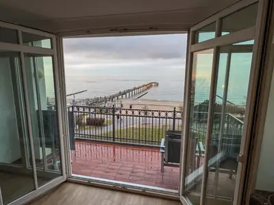 Balkon mit Meerblick