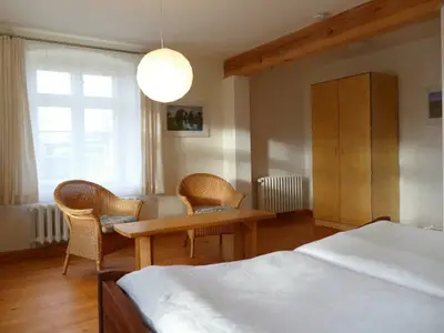 Schlafzimmer 2