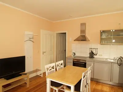 Ferienwohnung für 3 Personen (40 m²) in Ostseebad Kühlungsborn 10/10