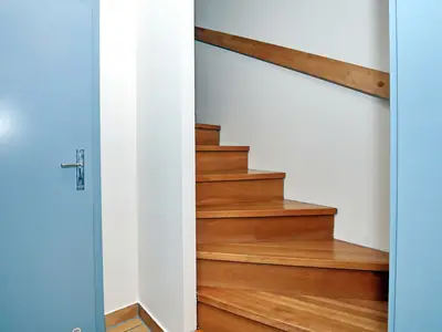 Treppenaufgang zum Obergeschoss