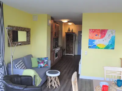 Wohnzimmer mit Küchenzeile