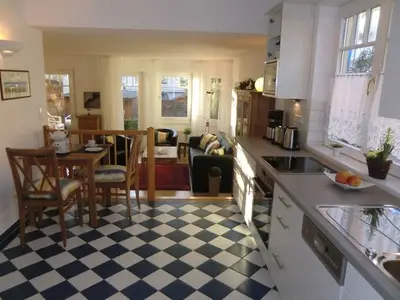 Ferienwohnung für 3 Personen (53 m²) in Ostseebad Kühlungsborn 5/10