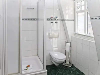 Ferienwohnung für 6 Personen (75 m²) in Ostseebad Kühlungsborn 7/10