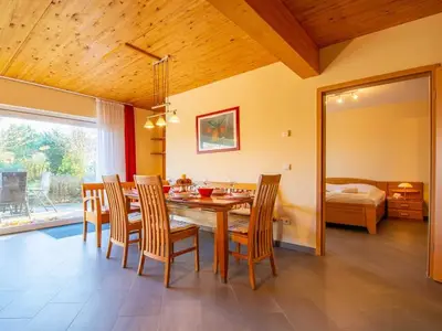 Ferienwohnung für 6 Personen (145 m²) in Ostseebad Kühlungsborn 2/10