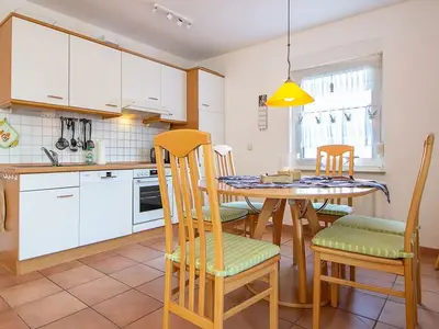 Ferienwohnung für 4 Personen (59 m²) in Ostseebad Kühlungsborn 8/10