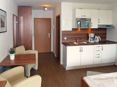 Ferienwohnung für 2 Personen (27 m²) in Ostseebad Kühlungsborn 5/7