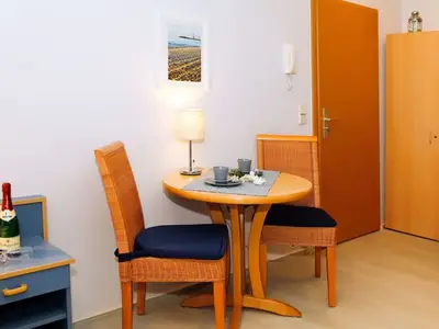 Ferienwohnung für 2 Personen (26 m²) in Ostseebad Kühlungsborn 4/7