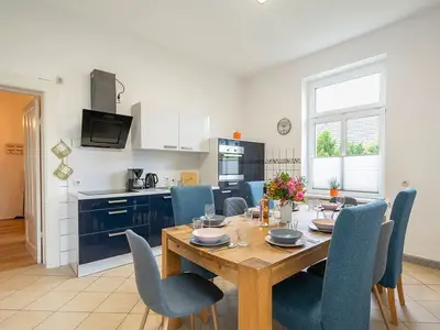 Ferienwohnung für 8 Personen (110 m²) in Ostseebad Kühlungsborn 8/10