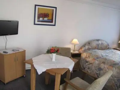 Ferienwohnung für 2 Personen (20 m²) in Ostseebad Kühlungsborn 4/6