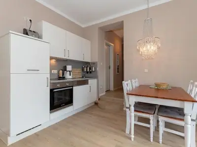 Ferienwohnung für 4 Personen (42 m²) in Ostseebad Kühlungsborn 6/10