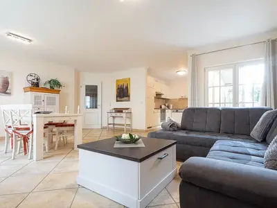 Ferienwohnung für 4 Personen (69 m²) in Ostseebad Kühlungsborn 1/10