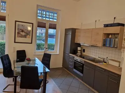 Ferienwohnung für 4 Personen (48 m²) in Ostseebad Kühlungsborn 6/8