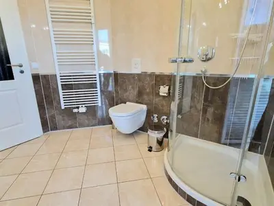 Ferienwohnung für 2 Personen (76 m²) in Ostseebad Kühlungsborn 8/9