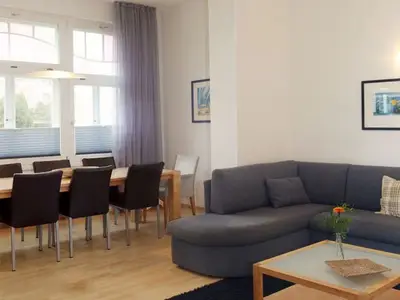 Ferienwohnung für 7 Personen (99 m²) in Ostseebad Kühlungsborn 2/10