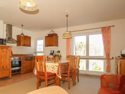 Ferienwohnung für 6 Personen (74 m²) in Ostseebad Kühlungsborn 5/10