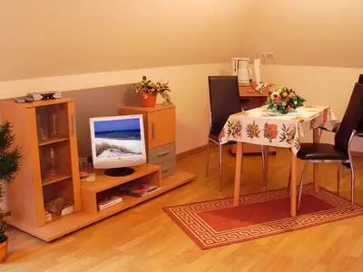 Ferienwohnung für 3 Personen (38 m²) in Ostseebad Kühlungsborn 9/10