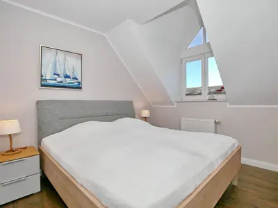 1. Schlafzimmer