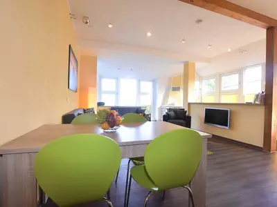 Ferienwohnung für 25 Personen (422 m²) in Ostseebad Kühlungsborn 9/10