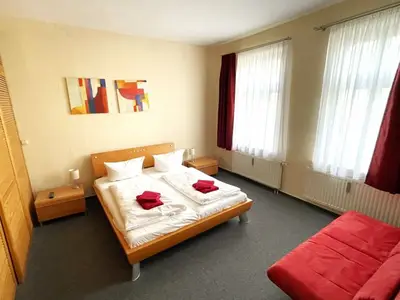 Ferienwohnung für 8 Personen (100 m²) in Ostseebad Kühlungsborn 9/10