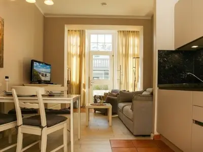 Ferienwohnung für 4 Personen (44 m²) in Ostseebad Kühlungsborn 1/9