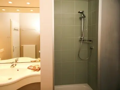 Ferienwohnung für 4 Personen (44 m²) in Ostseebad Kühlungsborn 7/9