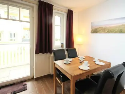 Ferienwohnung für 4 Personen (43 m²) in Ostseebad Kühlungsborn 3/10